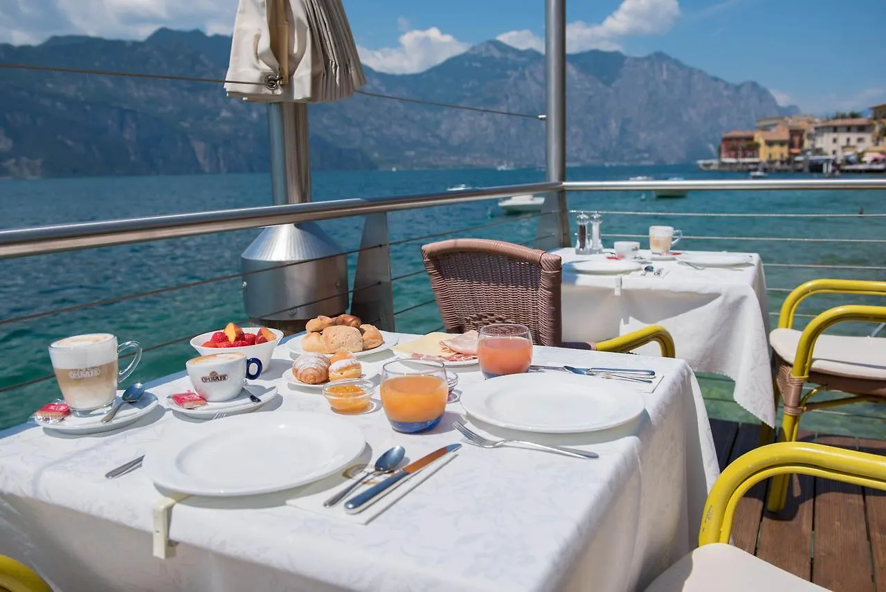 ****  Hotel Venezia Malcesine Italy